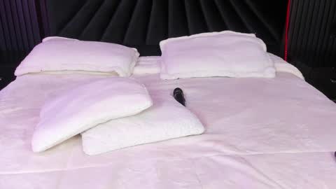 Zayra online show from September 19, 8:07 am