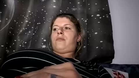 bigtitslala online show from November 12, 8:33 pm