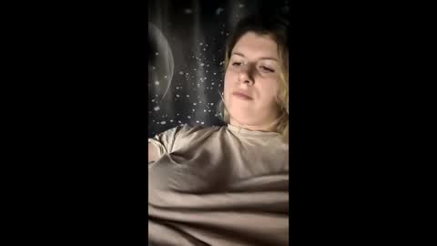 bigtitslala online show from December 14, 9:21 pm