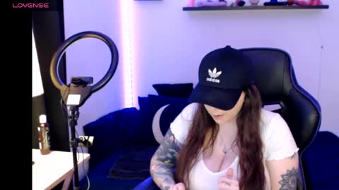 Nichole lights online show from March 12, 12:09 am