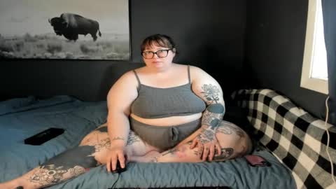 bigtittybbw online show from March 21, 4:33 pm