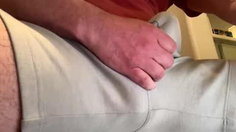 Snapshot of bigwilly624969 chatting on October 19, 9:58 am bigwilly624969 online show from October 19, 9:58 am