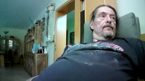 bikeman17 online show from April 21, 4:58 pm