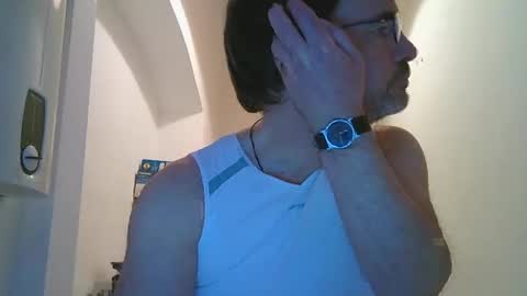 bikertom1988 online show from February 15, 4:45 pm