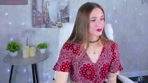 Alisha online show from November 24, 9:30 am