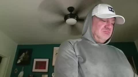 billjames55 online show from April 16, 9:39 pm