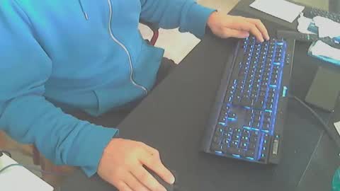 Snapshot of biparislove chatting on October 12, 2:31 pm BigDick online show from October 12, 2:31 pm