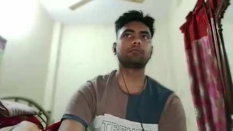 birbikrom104 online show from March 7, 3:34 pm