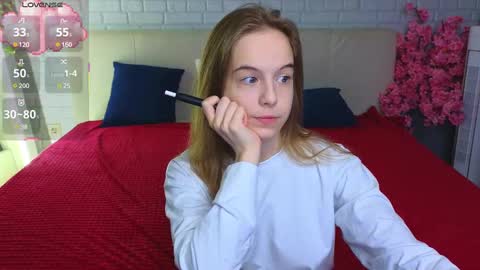 Julia online show from March 10, 2:50 am