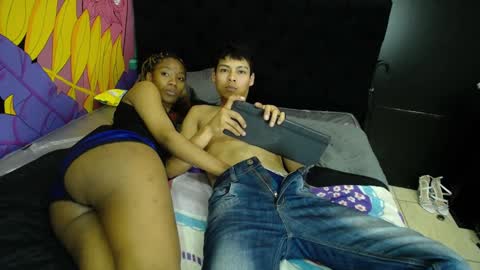 blacckandwhitte online show from January 7, 1:28 am