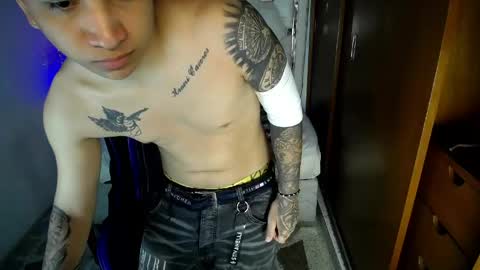 Black diamondd  online show from April 14, 3:26 pm