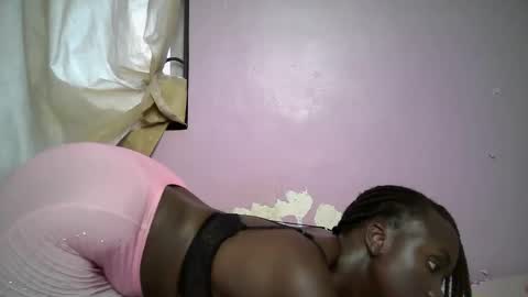 black_drip online show from February 18, 9:09 am