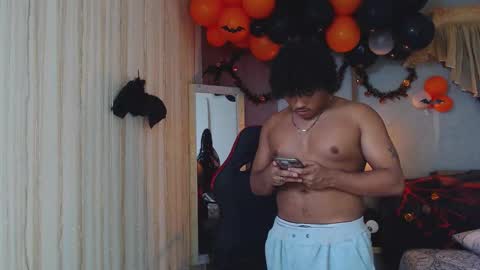 black_king_241 online show from October 23, 5:31 am