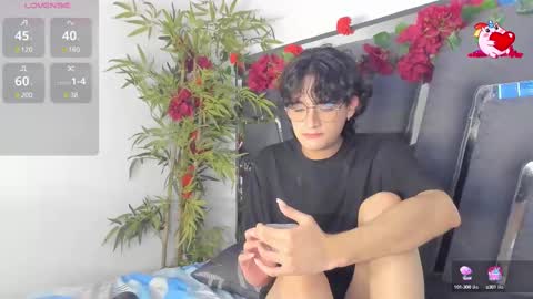 B L A C K  R O S E  online show from March 9, 2:43 pm