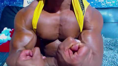 duglas online show from November 28, 6:26 pm