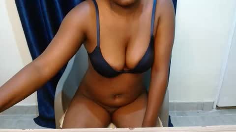 Cynthia online show from March 13, 2:37 am