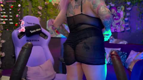 Alice online show from October 22, 6:53 pm