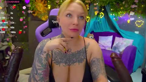 Alice online show from June 7, 7:08 pm