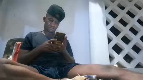 Snapshot of blackhanter69 chatting on September 16, 4:54 pm blackhanter69 online show from September 16, 4:54 pm