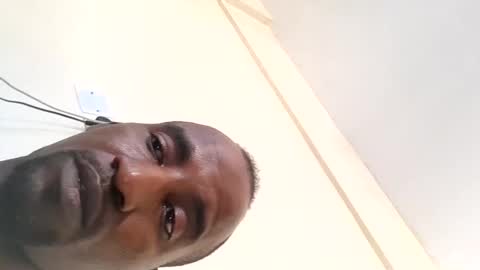 Snapshot of blackhanter69 chatting on October 1, 7:18 am blackhanter69 online show from October 1, 7:18 am