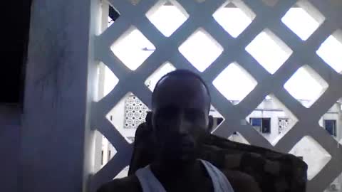 Snapshot of blackhanter69 chatting on December 14, 12:55 pm blackhanter69 online show from December 14, 12:55 pm