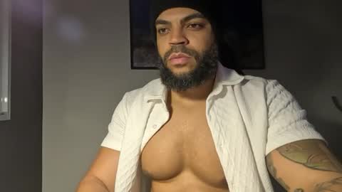 Macauly online show from October 28, 10:44 pm