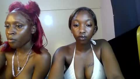 blackqueen2030  online show from June 4, 4:46 pm