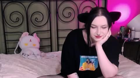 blacky_tea online show from October 6, 6:15 pm