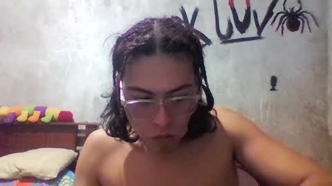 blade_sensual online show from December 16, 5:25 am