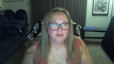 bladesizzo3111 online show from September 10, 6:47 am