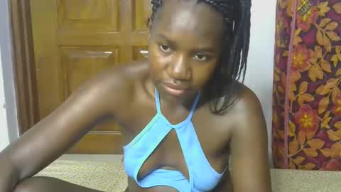 VIVIAN online show from October 16, 2:44 am