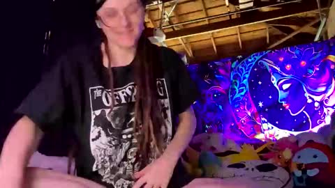 BlaizeyBBy online show from May 24, 7:53 pm