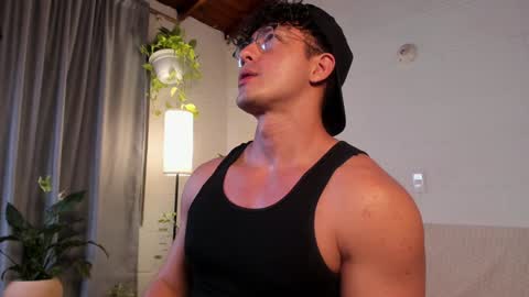 Blake Levi  Independent Model online show from February 6, 2:22 am