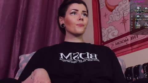 Britney online show from March 9, 7:15 pm