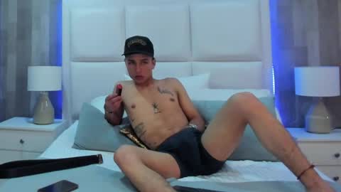 blakedan online show from June 3, 2:33 pm