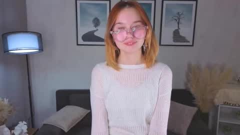 Snapshot of blakelatz chatting on October 16, 11:43 am Eliza online show from October 16, 11:43 am