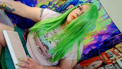 Blakely Morningstar   online show from May 29, 9:57 pm