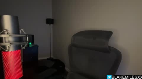 Blake Miles online show from March 18, 1:33 am