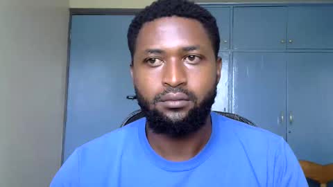 blakmoufaka online show from April 2, 5:04 am