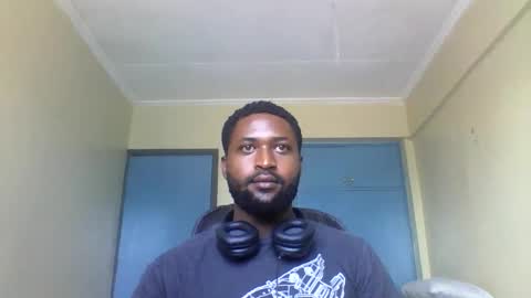 blakmoufaka online show from April 8, 5:21 am