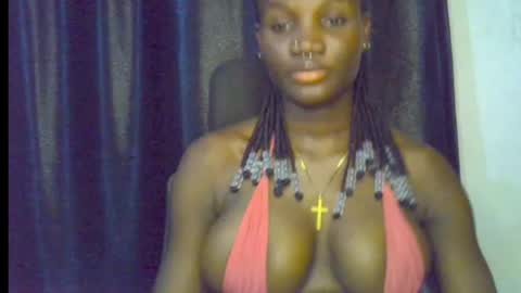 nikky00 online show from May 16, 5:44 pm