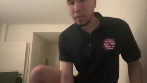 Snapshot of blasian4 chatting on October 5, 5:27 am blasian4 online show from October 5, 5:27 am