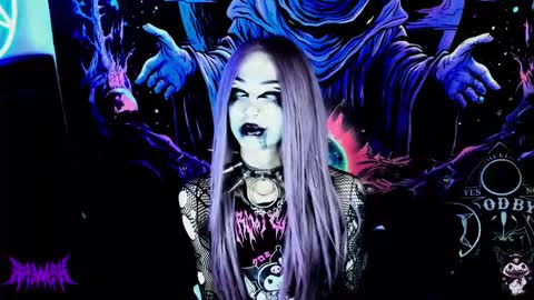   online show from March 8, 10:02 pm