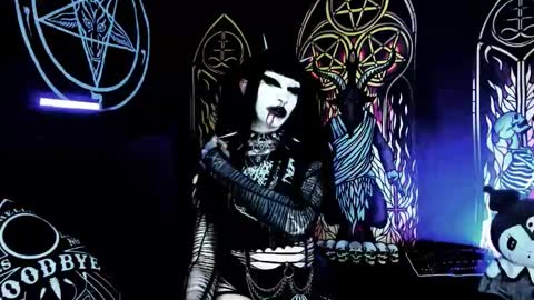   online show from October 23, 8:27 am