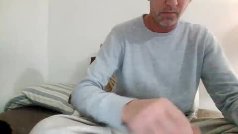 Banana boy blinky online show from February 25, 9:15 pm