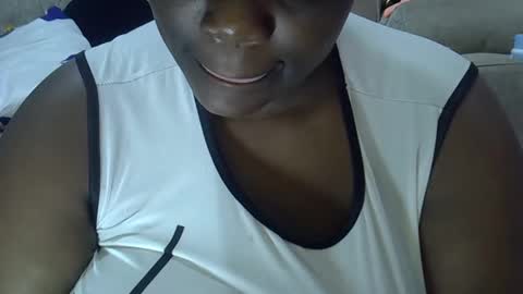 Snapshot of blonde202 chatting on October 11, 11:30 pm Abbygael online show from October 11, 11:30 pm