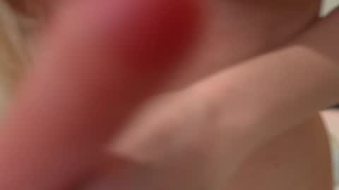 blonde_bigtits online show from December 29, 3:54 am