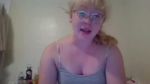 Katie online show from July 11, 3:26 pm