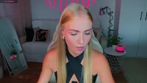 Nessa online show from July 2, 2:33 pm