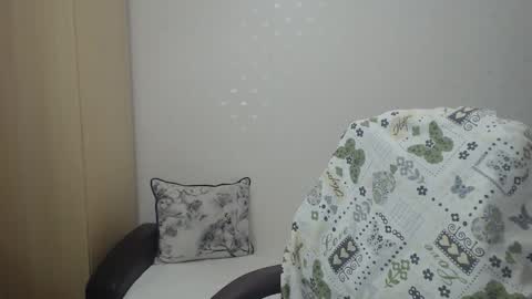 Mr Blond online show from April 19, 8:55 pm